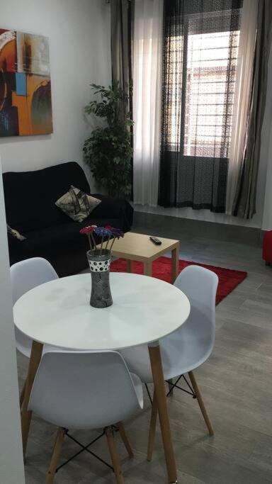 Apartamento A, A 3 Minutos De La Estacion Central De Bus Y Tren Μάλαγα Εξωτερικό φωτογραφία